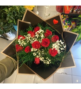 11 Gül Buketi